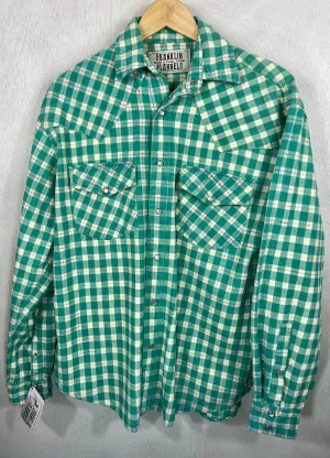 Vintage Western Style Bright Green and White Flannel Size Large